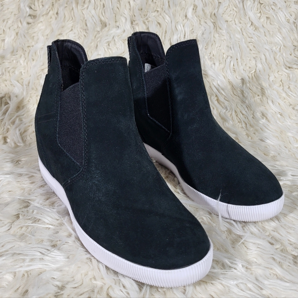 Sorel Out N About Slip On Wedge Bootie Size 9 Black Waterproof Suede Ankle Boots